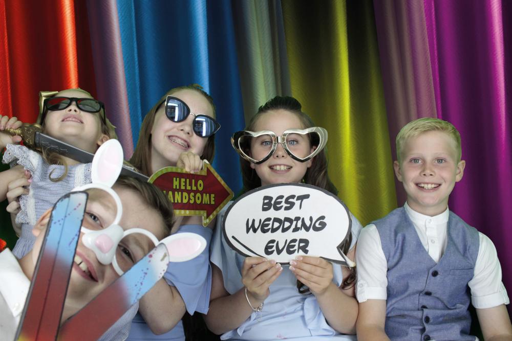 Natalie & Marc | View more photos from the event at gallery.myphotoboothexperience.co.uk/u/MyPhotoBoothExperienceLtd/Natalie-Marc